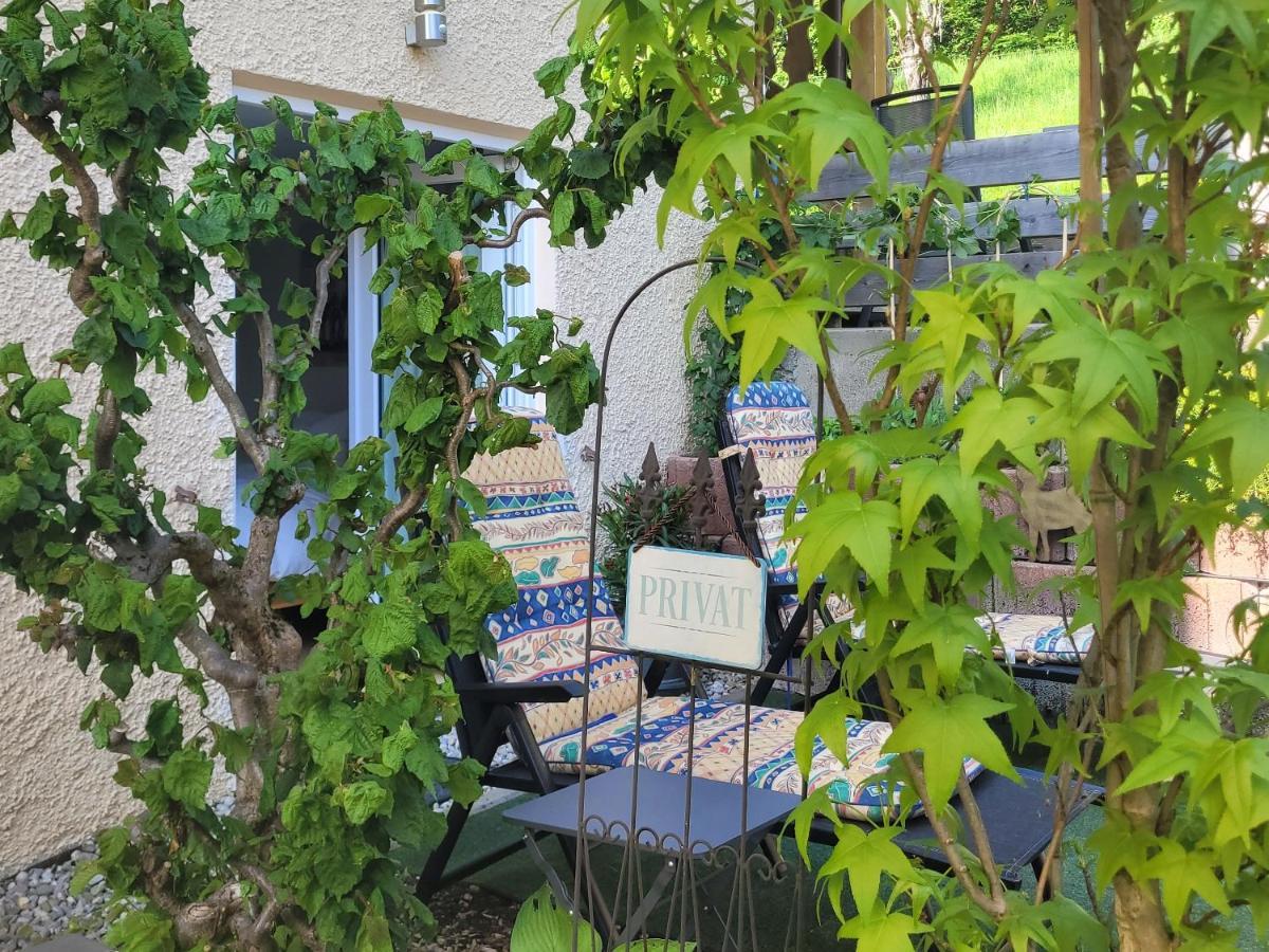 I24Rooms - Gaestezimmer Mit Eigenem Garten Legau Bagian luar foto