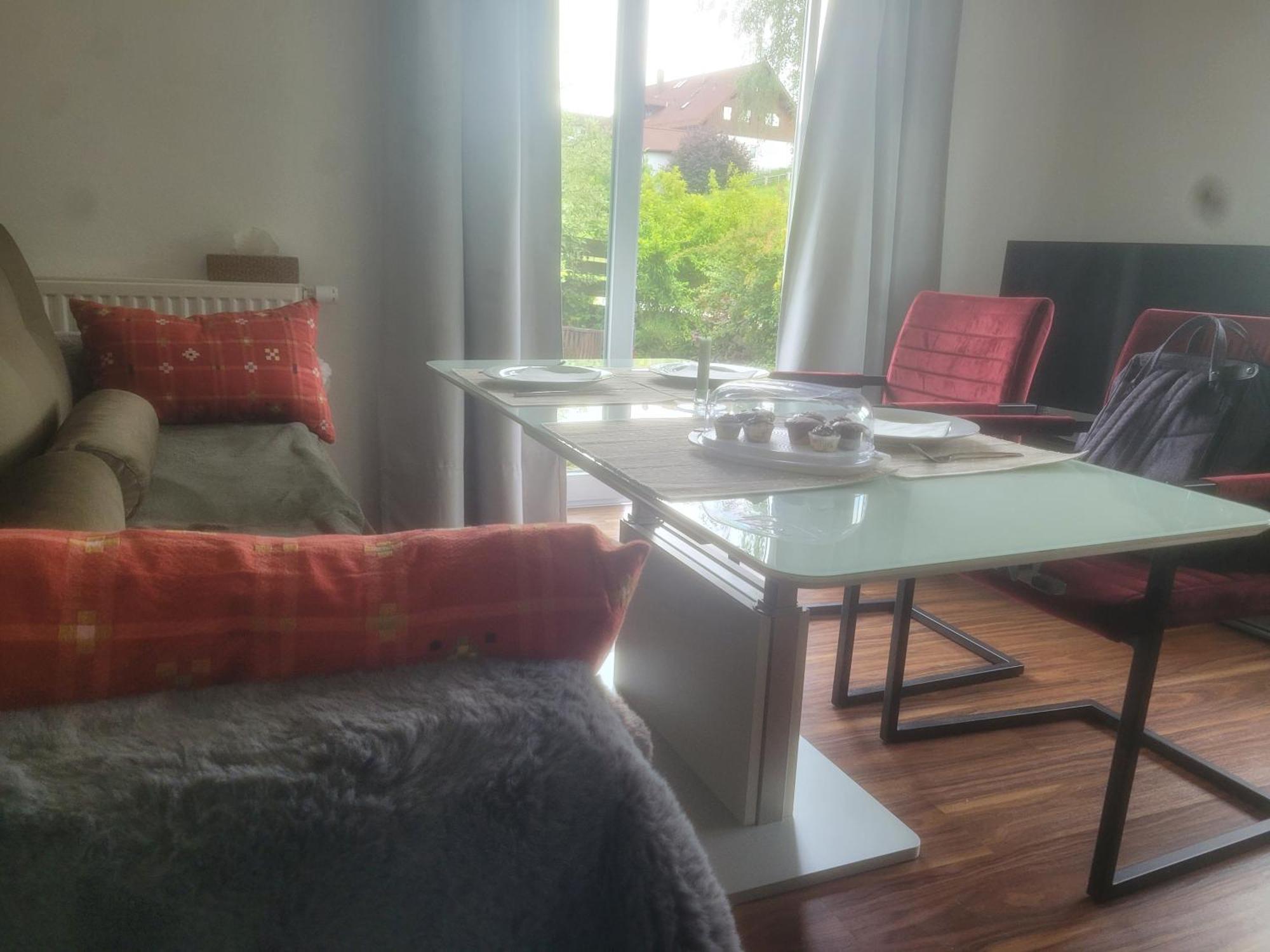 I24Rooms - Gaestezimmer Mit Eigenem Garten Legau Bagian luar foto